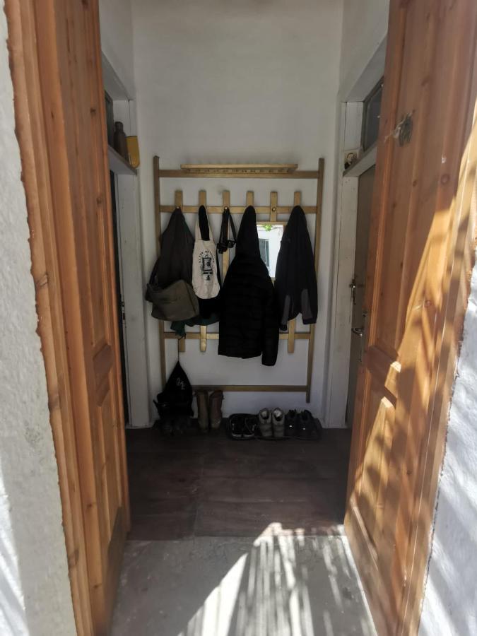 Shotgun Hostel & Guesthouse Vuno 外观 照片