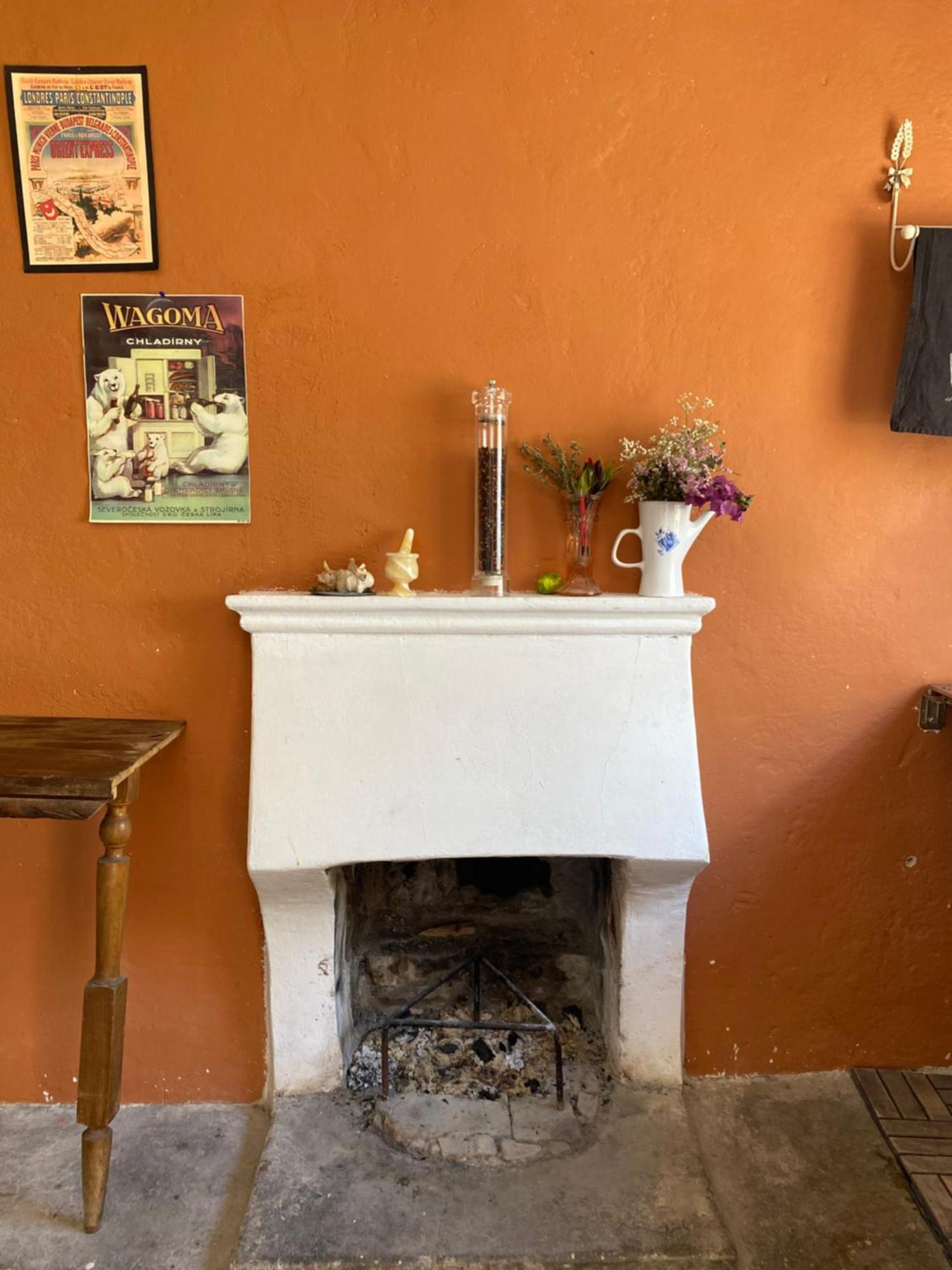 Shotgun Hostel & Guesthouse Vuno 外观 照片