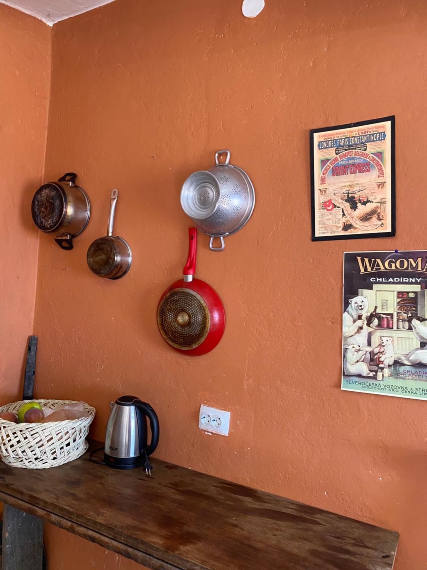 Shotgun Hostel & Guesthouse Vuno 外观 照片